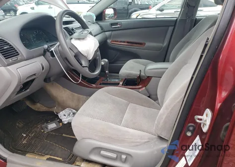 2003 Toyota Camry Le из США, поврежденный, VIN 4T1BE30K63U218532